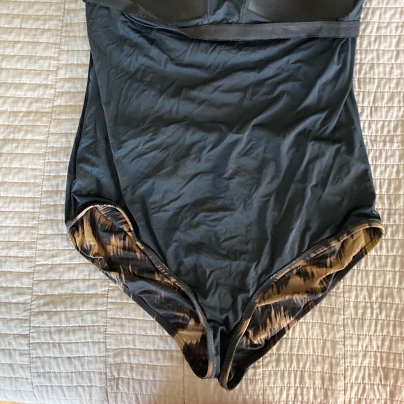 Carmen Marc Valvo Strapless Leopard Bathing Suit - Picture 6 of 10